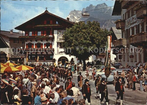 St Johann Tirol Gasthof Festumzug Sommerfrische Kaiserg