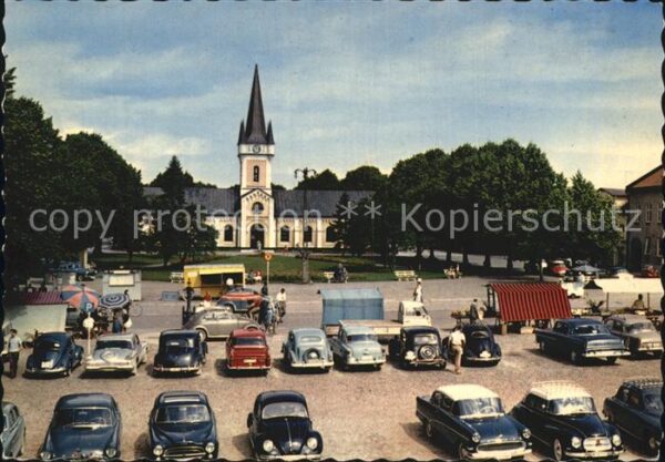 Borgholm Torget med Kyrkan