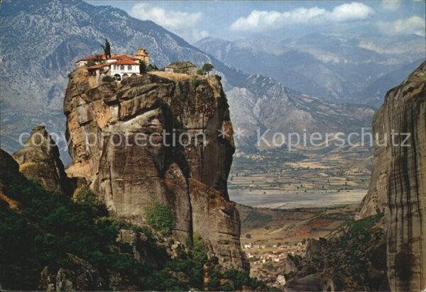 Meteora Felsen Kloster Avia Trias