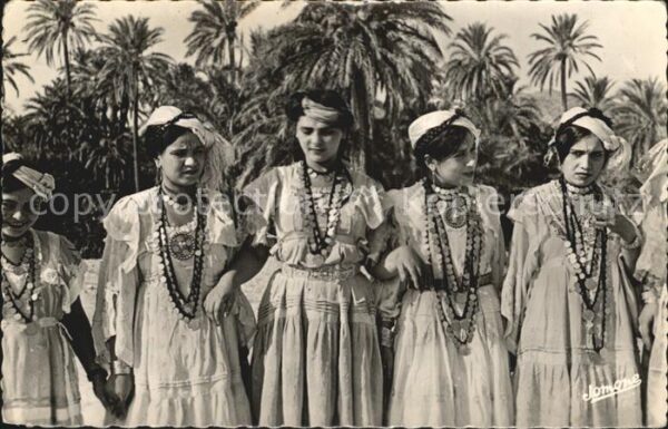 Bou Saada Cite du Bonheur Danseuses Ouled-Nails