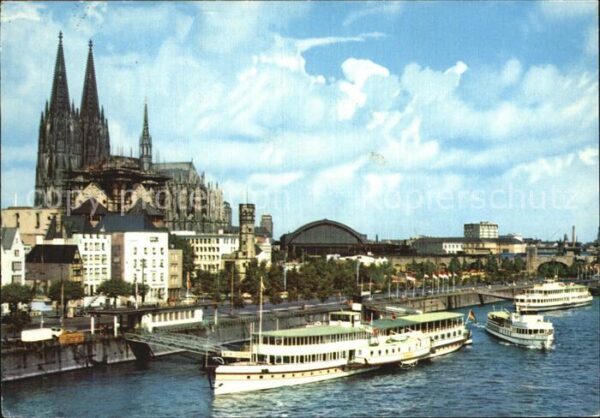 Dampfer Seitenrad Köln Dom Rhein