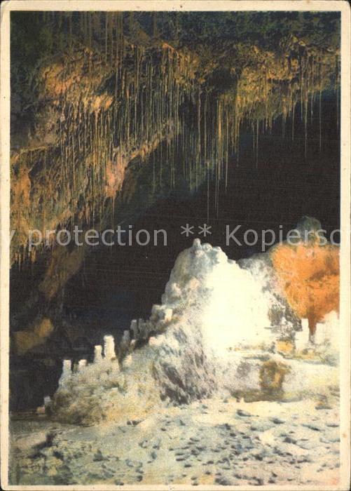 Hoehlen Caves Grottes Gralsburg Feengrotten Saalfeld