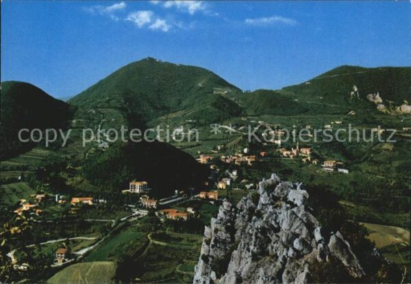 Colli Euganei Panorama verso Teolo da Rocca Pendice