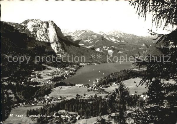 Grundlsee Steiermark und Totes Gebirge