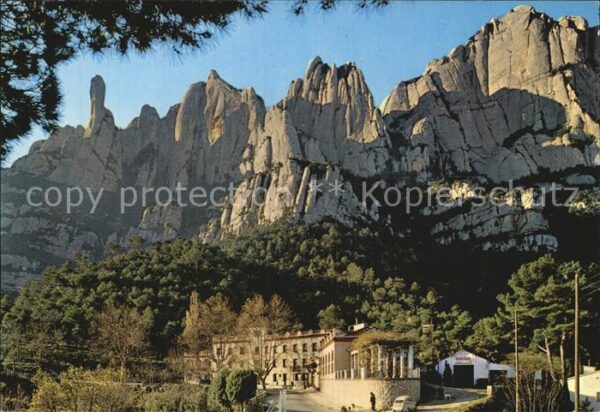 Montserrat Kloster Cavall Bernat y picos de San Jeronimo