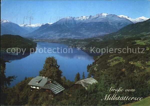 Millstaettersee Blick vom Glanz