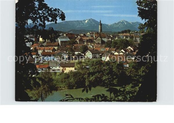 Traunstein Oberbayern mit Hochfelln und Hochgern