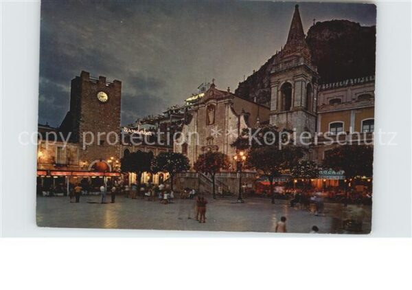 Taormina Sizilien Piazza S. Agostino
