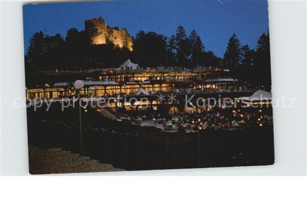 Badenweiler Kurmittelhaus und Burg bei Nacht