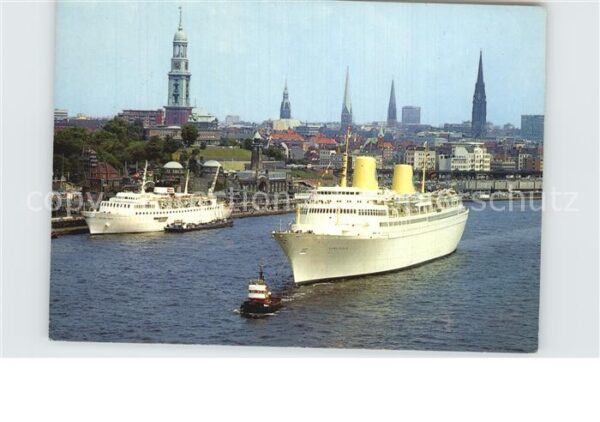 Hamburg Hafen mit Stadtpanorama