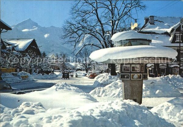 Garmisch-Partenkirchen Marienplatz Alpspitze Winter