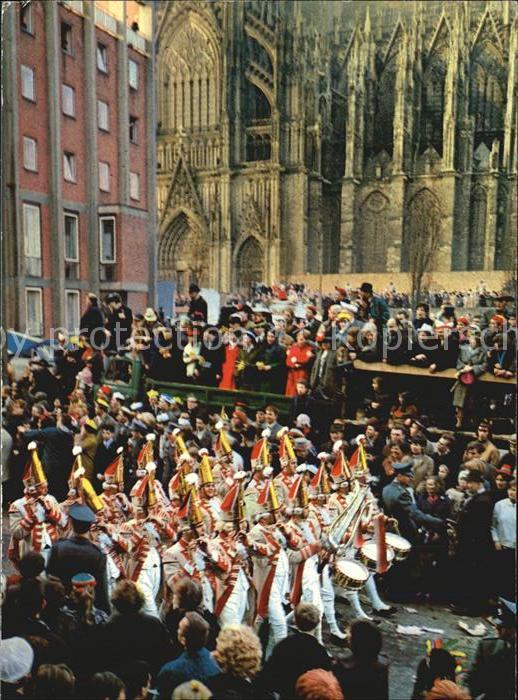 Koeln Rhein Karneval Prinzengarde Rosenmontagszug D