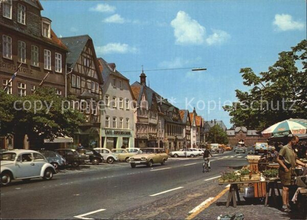 Friedberg Hessen Wochenmarkt an der Kaiser-Strasse mit B