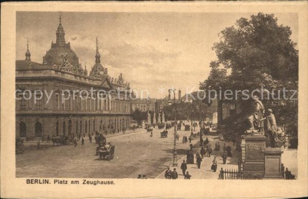 Berlin Platz am Zeughaus