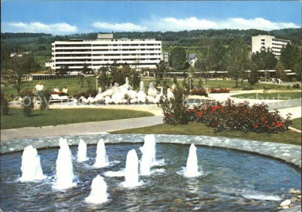 Salmuenster Bad Soden Kurpark mit Kanppschafts-Sanatorium
