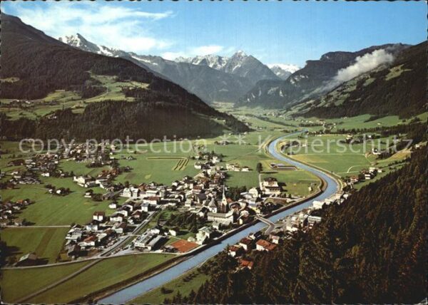 Zell Ziller Tirol Fliegeraufnahme mit Ahornspitze Tristne