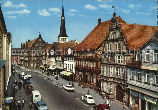 Hameln Weser Osterstrasse mit Museum und Hochzeitsha