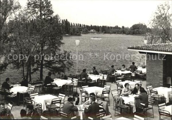 Bukarest Herastrau See mit Restaurant Pescarus T