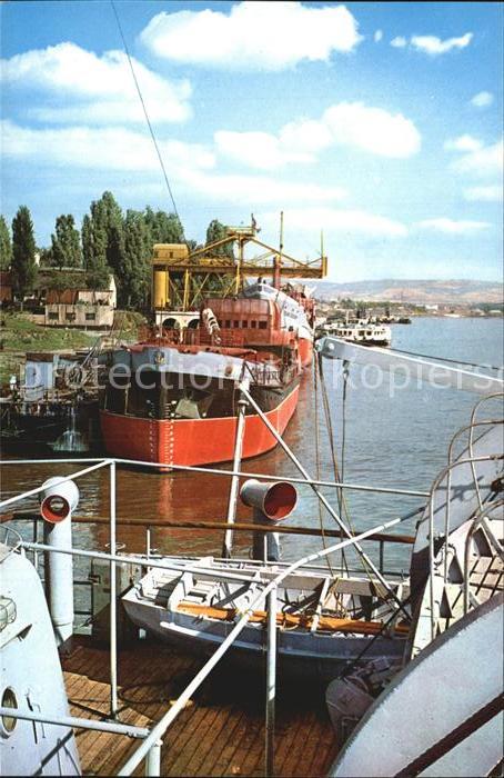 Turnu Severin Mehedintj Dunarea Schiffe auf der Donau