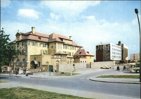 Eger Ungarn A Park es az Eger Szallo Hotel Park und