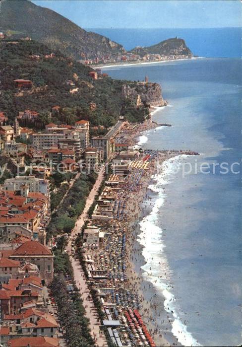 Finale Ligure Panorama da ponente Riviera delle Palme