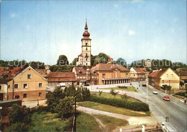 Mimon Ortspartie mit Kirche