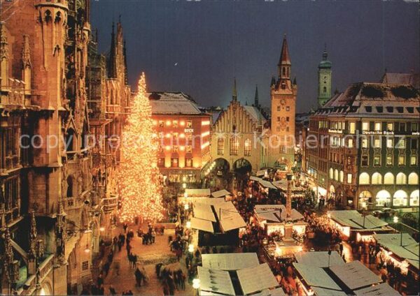 Muenchen Christkindlmark am Marienplatz