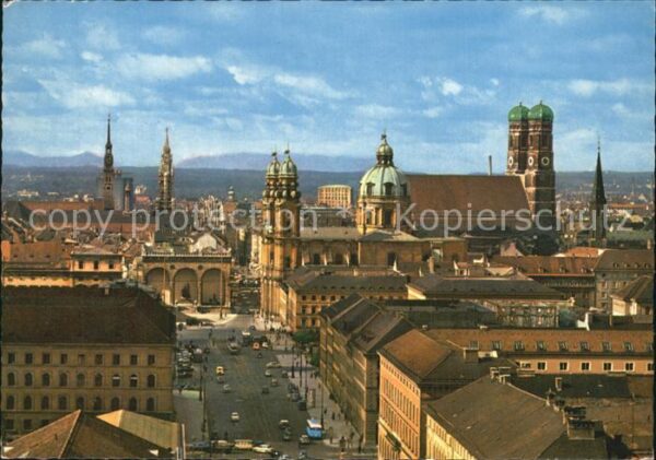 Muenchen Türme der Stadt