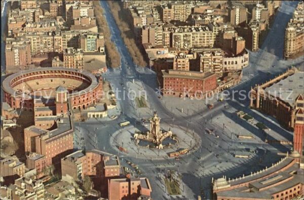 Barcelona Cataluna Vista aerea de la Plaza de Espagna