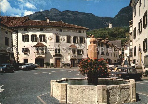 St Michael-Eppan Hauptplatz Brunnen