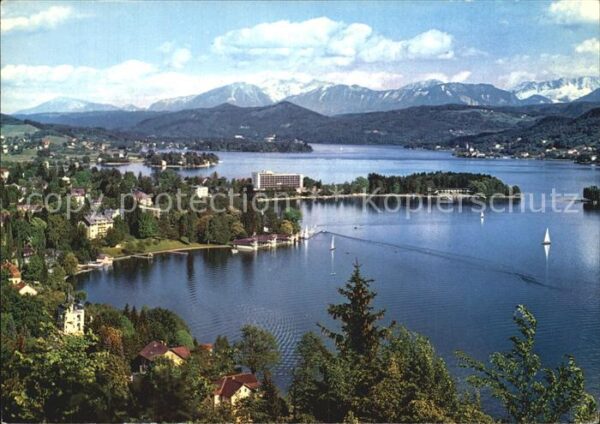 Poertschach Woerthersee mit Karawanken