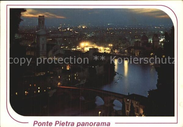 Verona Veneto Ponte Pietra Panorama notturno