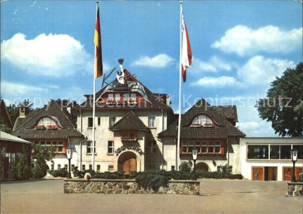 Niendorf Ostseebad Cafe Keese Ball Paradox