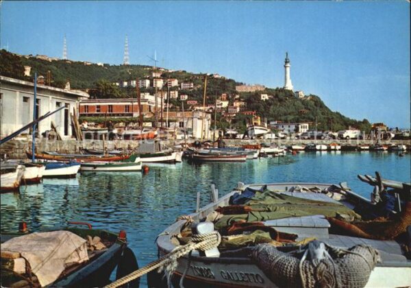 Trieste Il Porto Barcola
