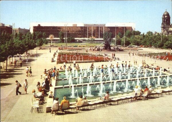 Berlin Palast der Republik