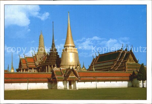 Bangkok Emerald Buddha Temple