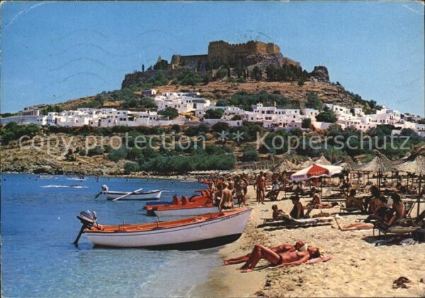Rhodos Rhodes Aegaeis Strand Teilansicht von Lindos