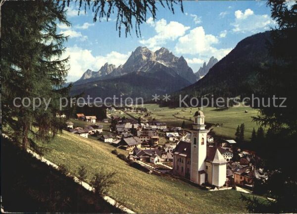 Sexten Sesto Suedtirol mit Rotwand