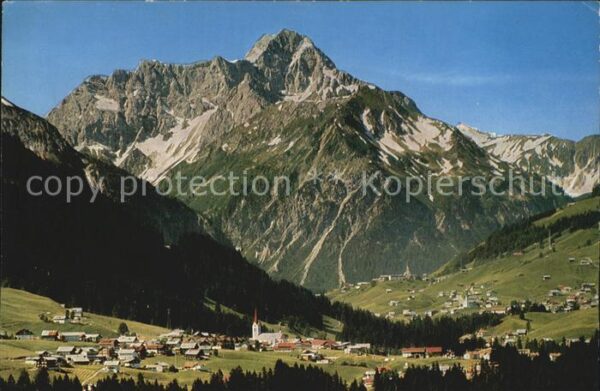 Riezlern Kleinwalsertal Vorarlberg mit Mittelberg Hirschegg und Widderstei