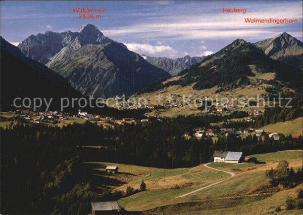 Riezlern Kleinwalsertal Vorarlberg mit Hirschegg und Mittelberg Widderstei