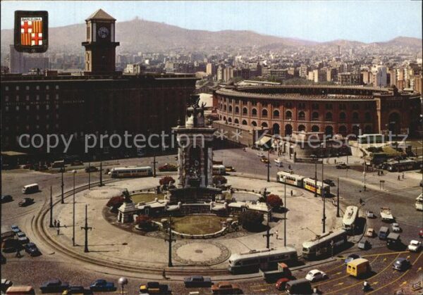 Barcelona Cataluna Plaza de Espana al fondo Plaza de Toros