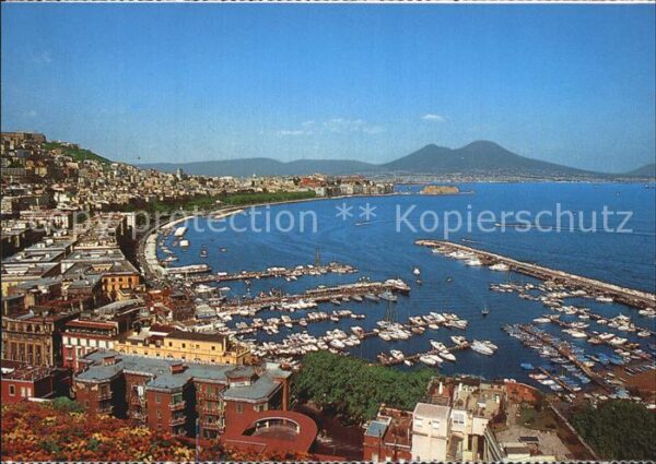 Napoli Neapel Fliegeraufnahme mit Hafen