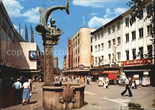Duisburg Ruhr Münzstrasse Brunnen