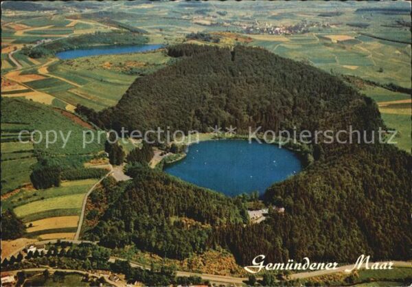 Daun Eifel Gemündener und Weinfelder Maar Fliegera