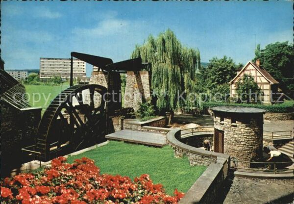 Bad Nauheim Ludwigsbrunnen mit neuem Kurviertel Was