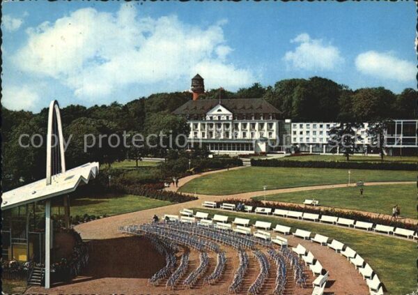 Travemuende Ostseebad Musikpavillon mit Kurhaus und Kursaal