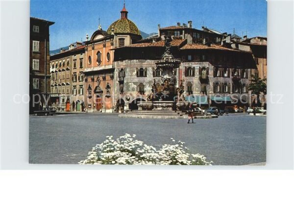 Trento Domkirche Rella Haus Brunnen