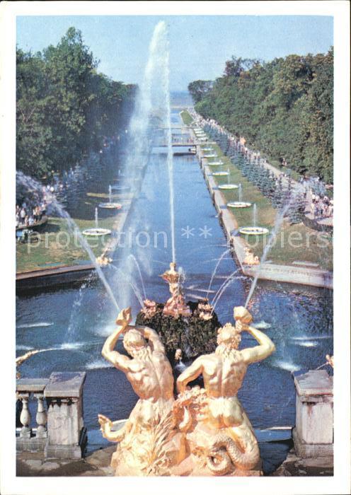 Peterhof St Petersburg Brunnenallee