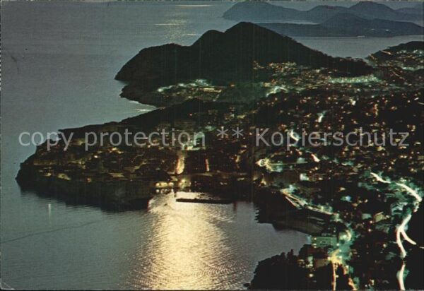 Dubrovnik Ragusa bei Nacht Fliegeraufnahme