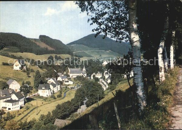 Westfeld Sauerland Ansich vom Waldrand aus
